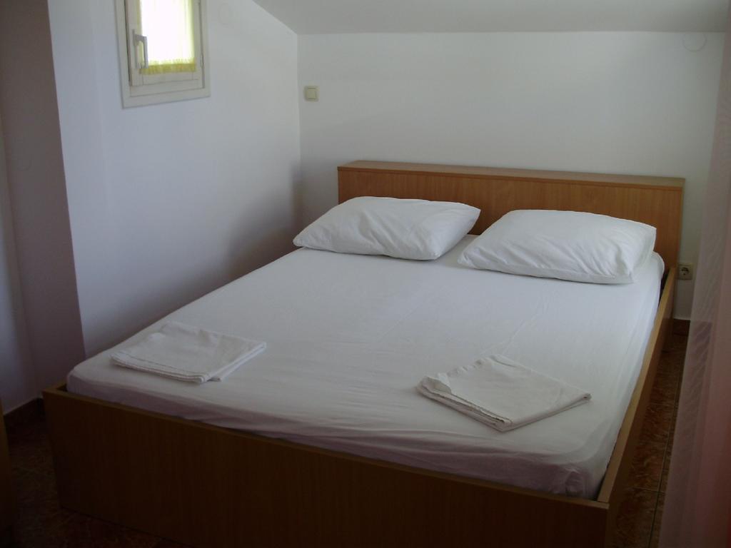 Cosmic Gate Apartments (Adults Only) Novalja Exterior foto